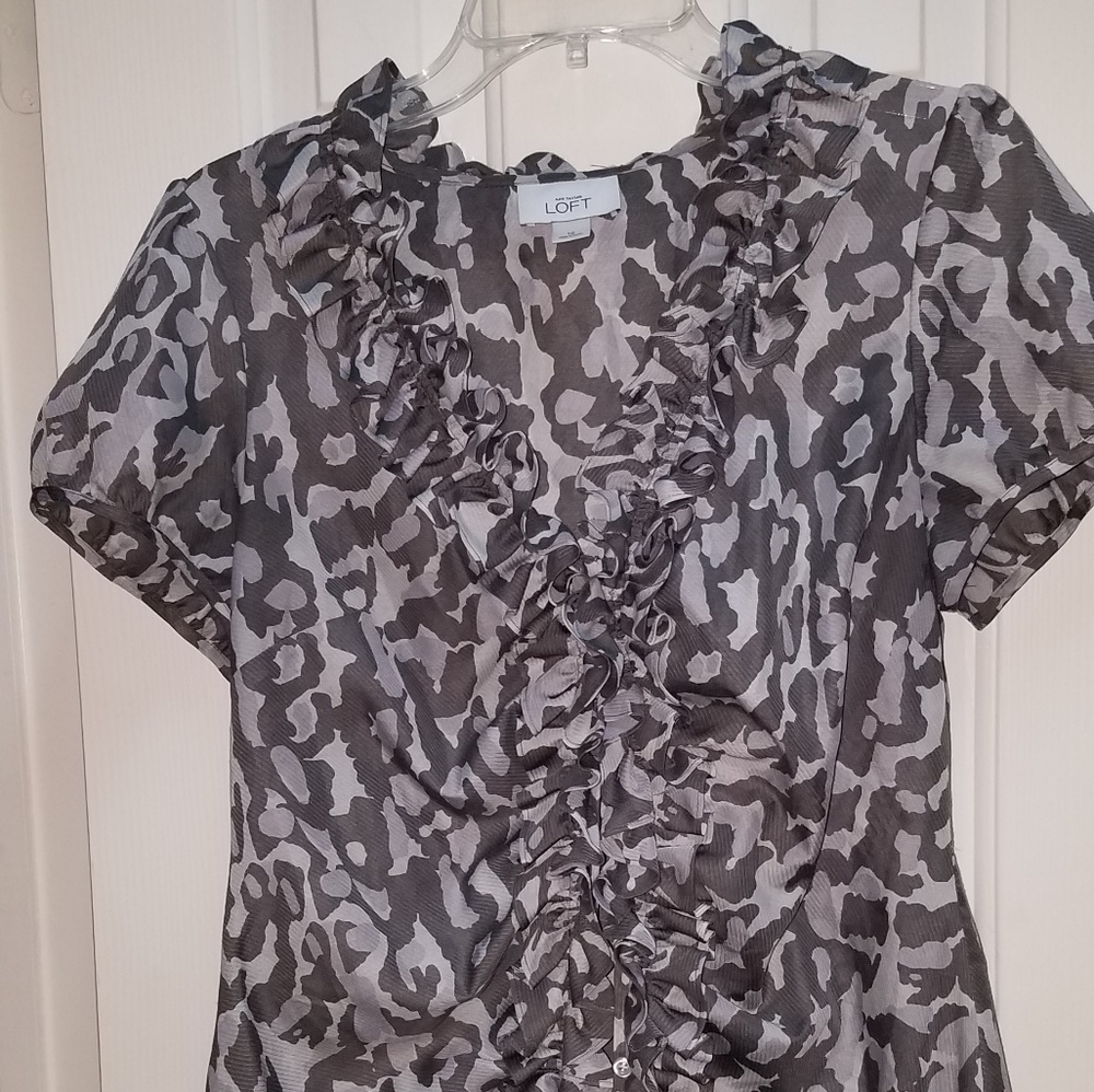 Ann Taylor blouse